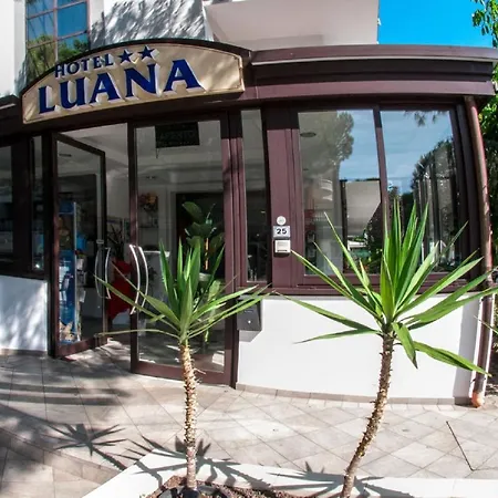 ホテル Luana リッチョーネ