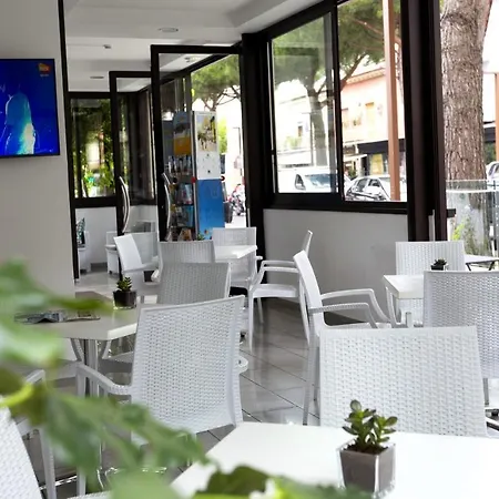 Otel Luana Riccione